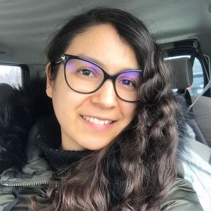 Meet your Posher, Karina